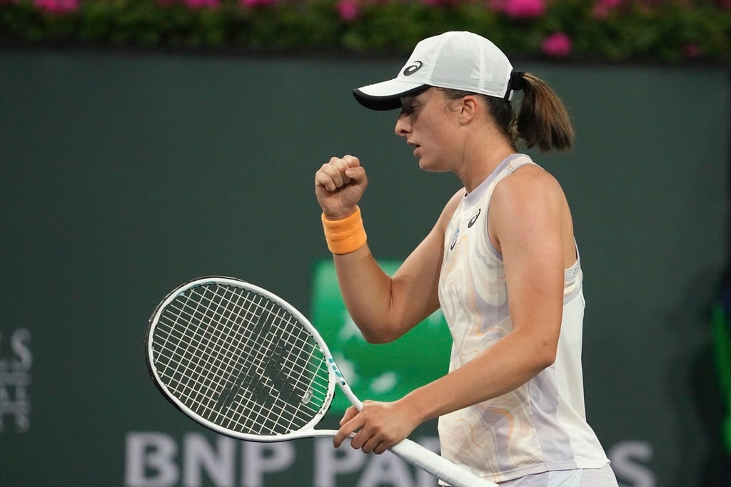 Swiatek Advances To Indian Wells Quarterfinals Despite Rain Swiatek Advances To Indian Wells Quarterfinals Despite Rain
