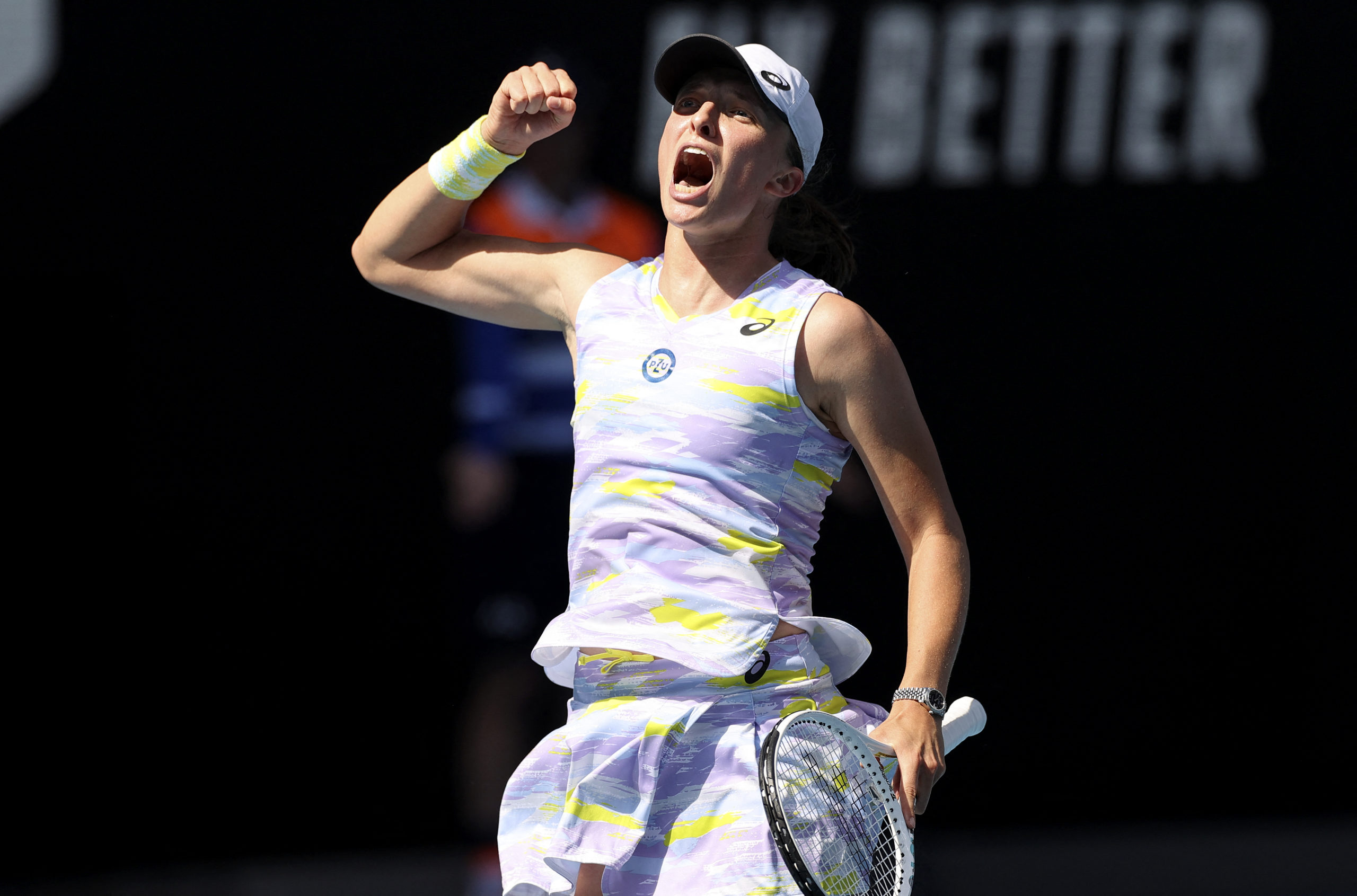 Swiatek Out Of World No. 2 Spot After Collins Loss In Rome Swiatek Out Of World No. 2 Spot After Collins Loss In Rome