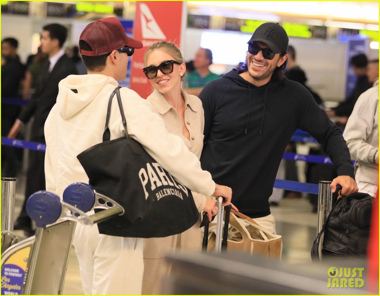 Sydney Sweeney And Jonathan Davino: Why Their Split Is Reportedly So Difficult Sydney Sweeney And Jonathan Davino: Why Their Split Is Reportedly So Difficult