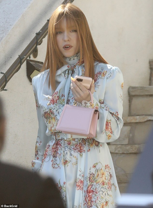 Sydney Sweeney Films Euphoria Wedding Scene Following Split From Jonathan Davino Sydney Sweeney Films Euphoria Wedding Scene Following Split From Jonathan Davino