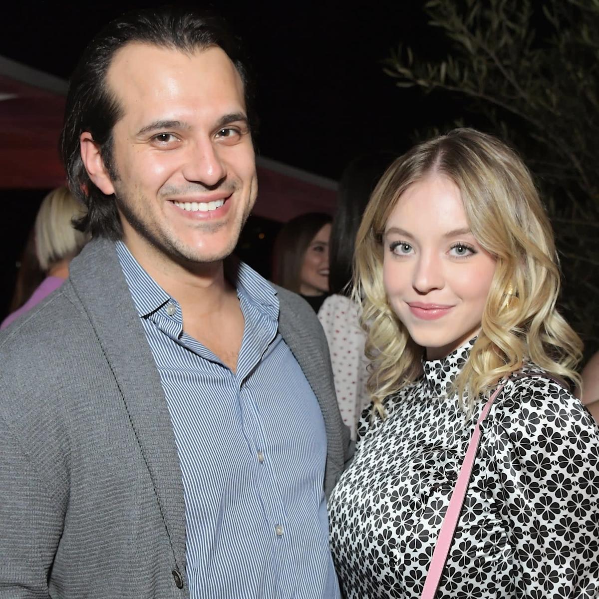 Sydney Sweeney's Bold Look After Ending Engagement With Jonathan Davino Sydney Sweeney's Bold Look After Ending Engagement With Jonathan Davino