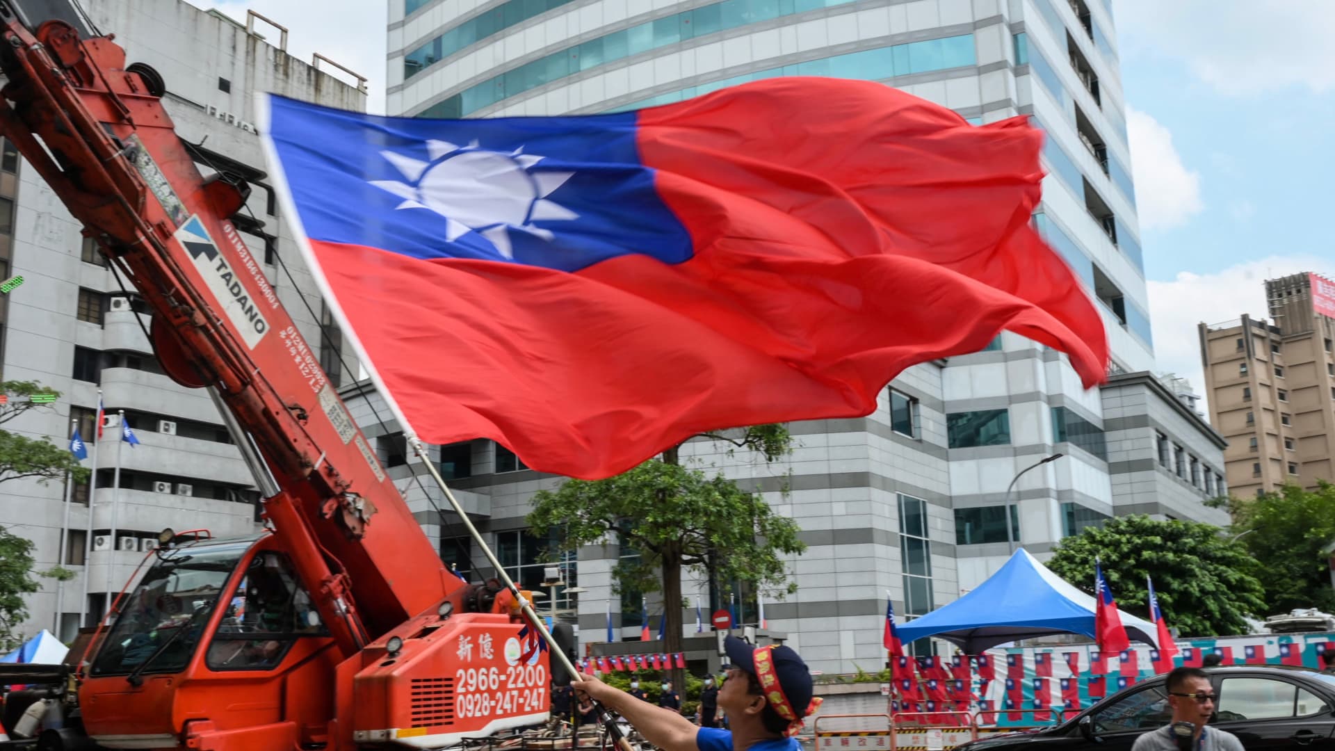 Taiwan's Lai Sounds Alarm On Totalitarianism In VE Day Address Taiwan's Lai Sounds Alarm On Totalitarianism In VE Day Address