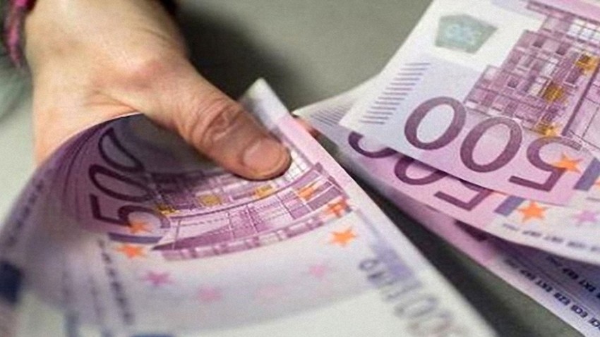 Tarifeler: Avrupa Merkez Bankası'nın Son Değerlendirmesi Ve Uyarıları Tarifeler: Avrupa Merkez Bankası'nın Son Değerlendirmesi Ve Uyarıları