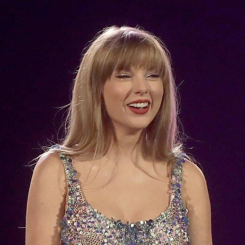 Taylor Swift Eras Tour: Detailed Photos Of Her Iconic Costumes Taylor Swift Eras Tour: Detailed Photos Of Her Iconic Costumes