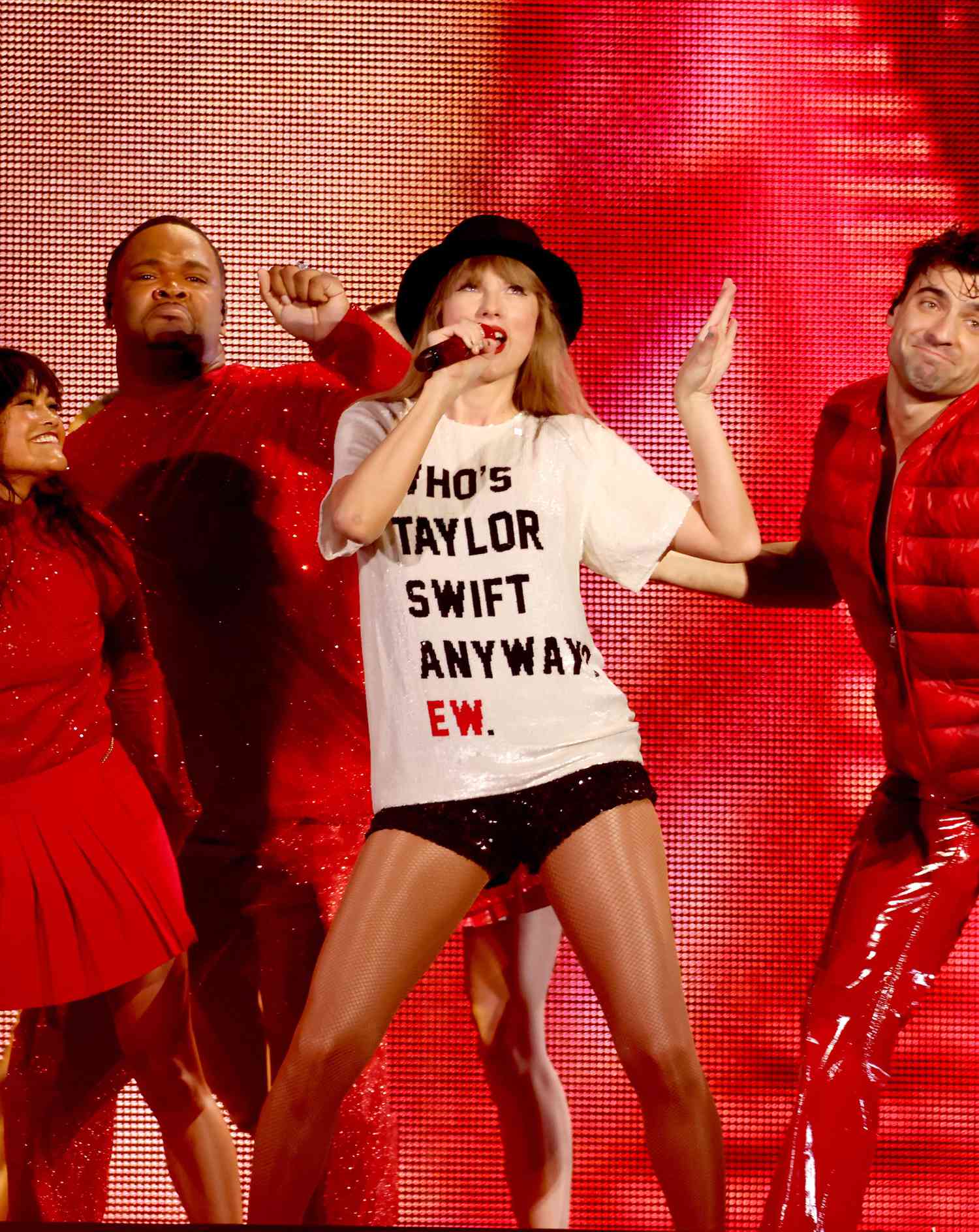 Taylor Swift's Eras Tour Fashion: A Detailed Look At Every Costume Taylor Swift's Eras Tour Fashion: A Detailed Look At Every Costume