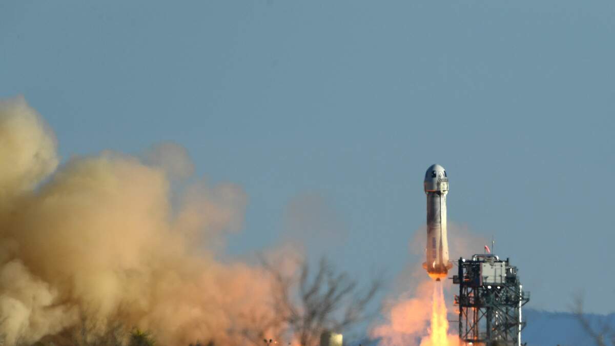 Technical Glitch Halts Blue Origin Rocket Launch Technical Glitch Halts Blue Origin Rocket Launch