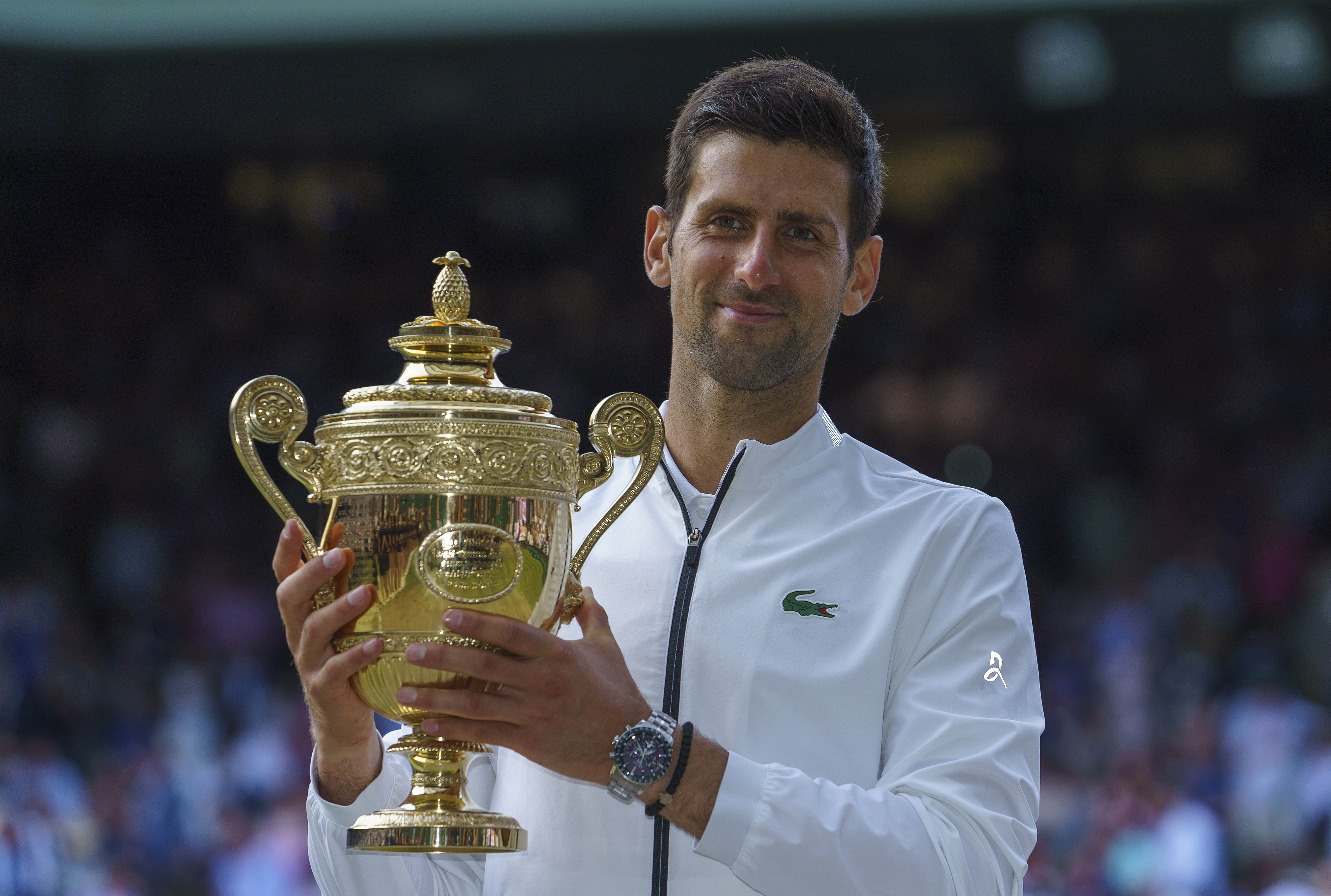 Tenis'in Zirvesi: Novak Djokovic Kortlarda Tenis'in Zirvesi: Novak Djokovic Kortlarda