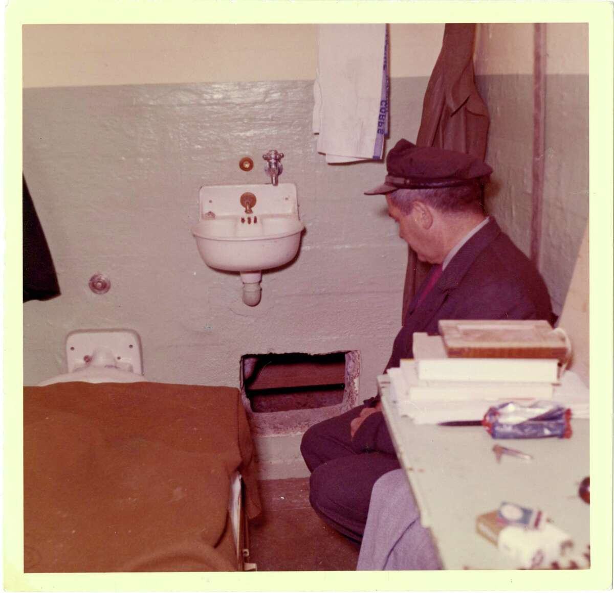 The Alcatraz Escape Mystery: Trump's Reopening Plan And Its Implications The Alcatraz Escape Mystery: Trump's Reopening Plan And Its Implications