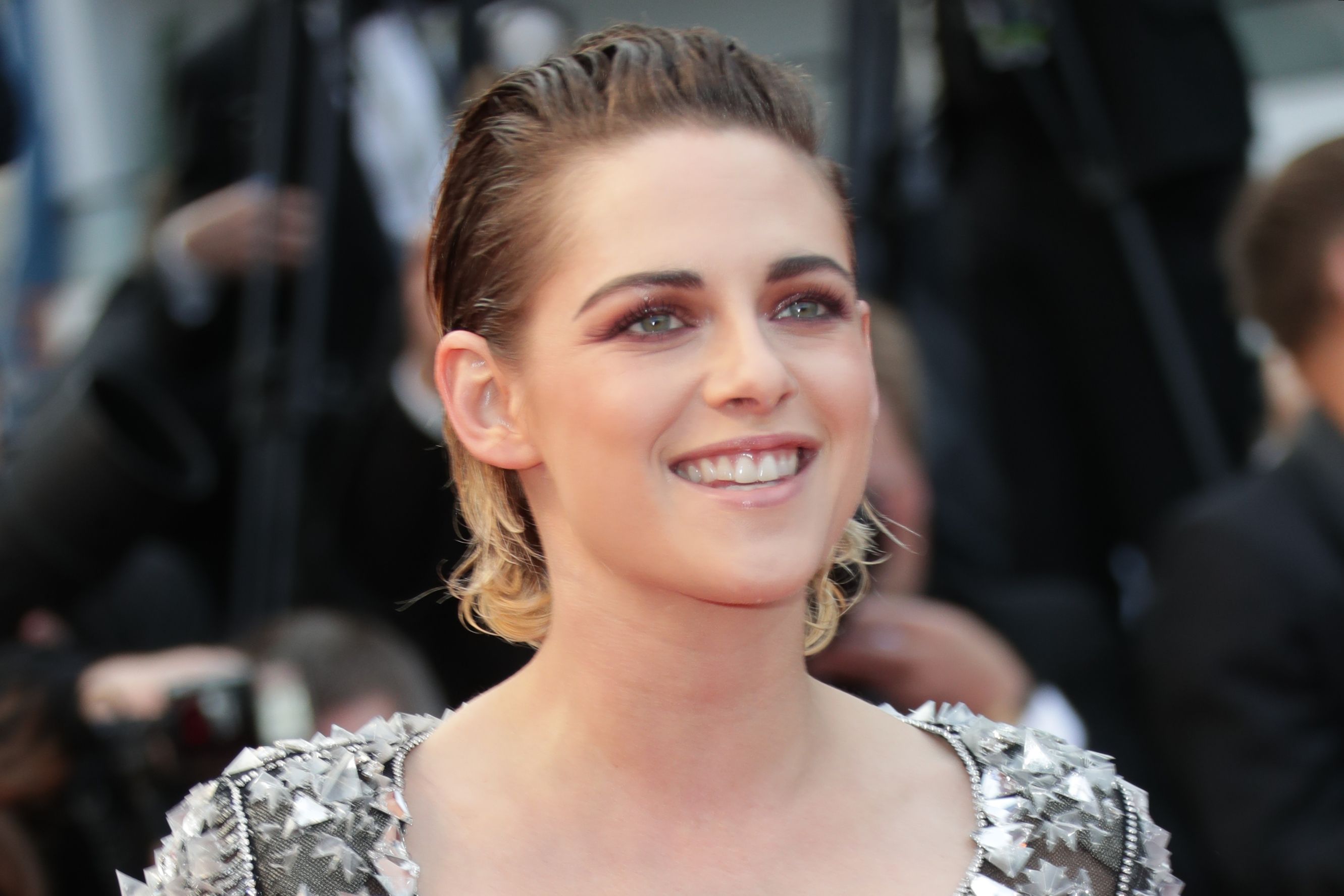 The Chronology Of Water: Reviewing Kristen Stewart's Emotional And Intense Performance The Chronology Of Water: Reviewing Kristen Stewart's Emotional And Intense Performance