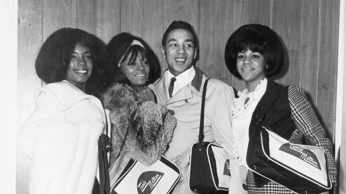 The Diana Ross And Smokey Robinson Affair: A Song's Untold Story? The Diana Ross And Smokey Robinson Affair: A Song's Untold Story?