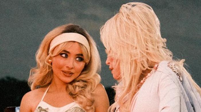 The Dolly Parton-Sabrina Carpenter Collaboration: Behind-the-Scenes Rules The Dolly Parton-Sabrina Carpenter Collaboration: Behind-the-Scenes Rules