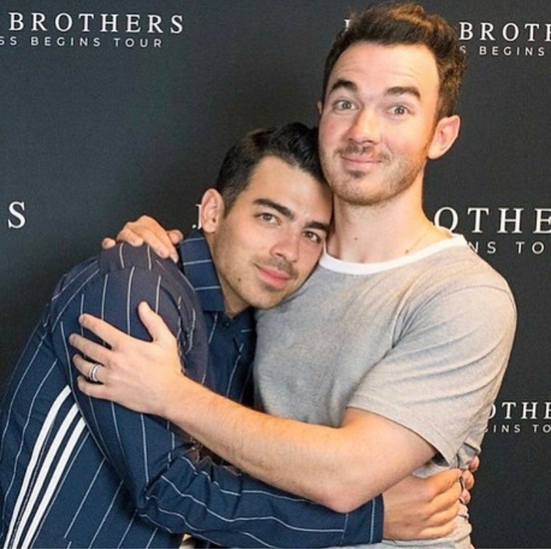 The Jonas Brothers' Joe And The Hilarious Couple's Argument The Jonas Brothers' Joe And The Hilarious Couple's Argument