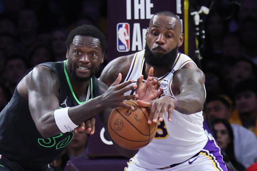 The Lakers' Struggle With Randle: How The Timberwolves Benefit The Lakers' Struggle With Randle: How The Timberwolves Benefit