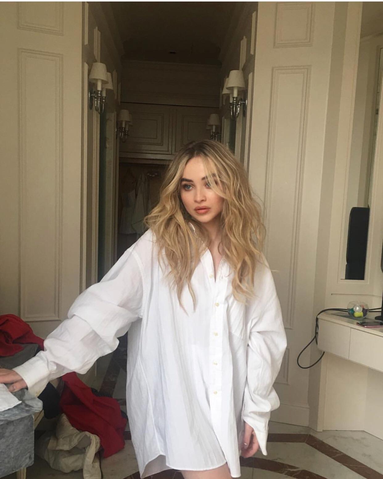 The Sabrina Carpenter Fortnite Skin And Its Inappropriate Accusations The Sabrina Carpenter Fortnite Skin And Its Inappropriate Accusations