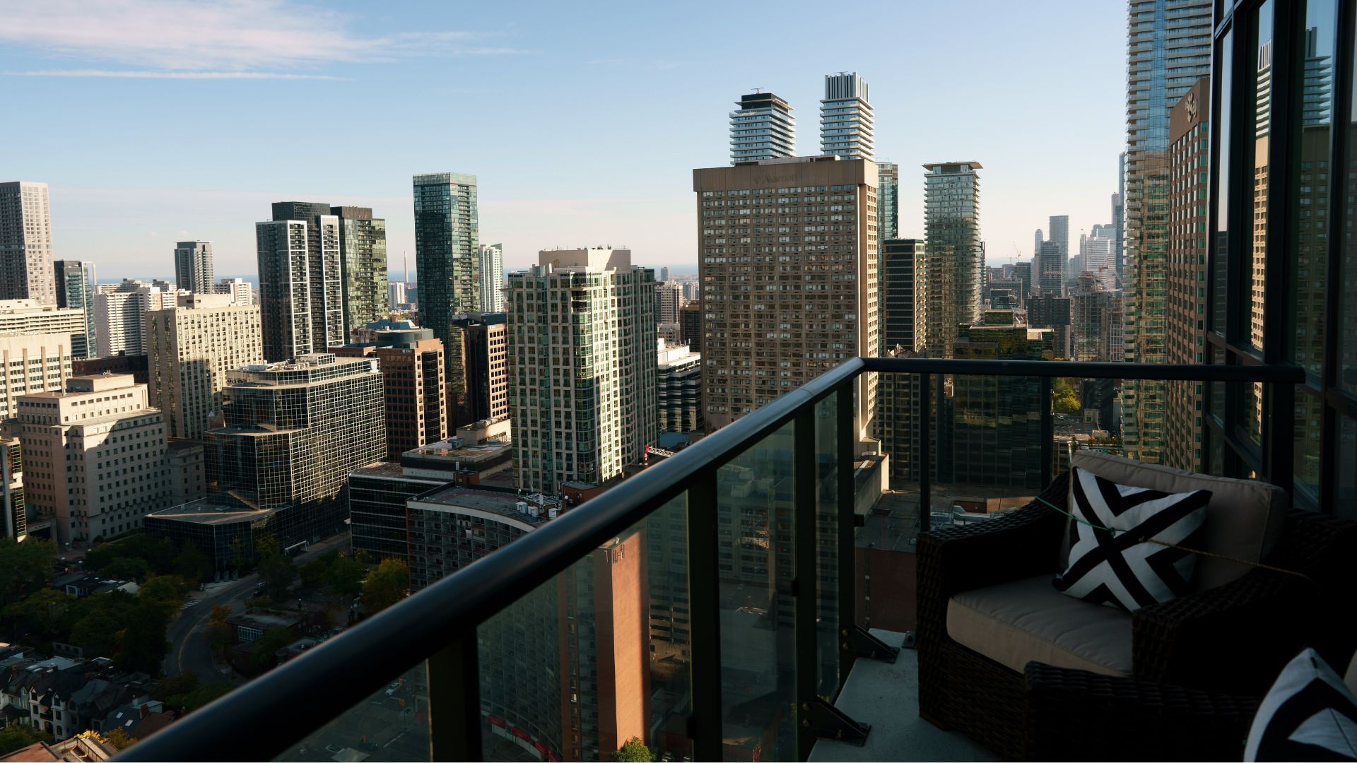 The State Of The Canadian Condo Market: Investor Perspectives The State Of The Canadian Condo Market: Investor Perspectives
