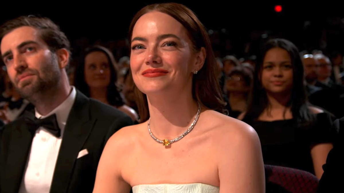 The Truth Behind The Emma Stone And Margaret Qualley Oscars Drama The Truth Behind The Emma Stone And Margaret Qualley Oscars Drama