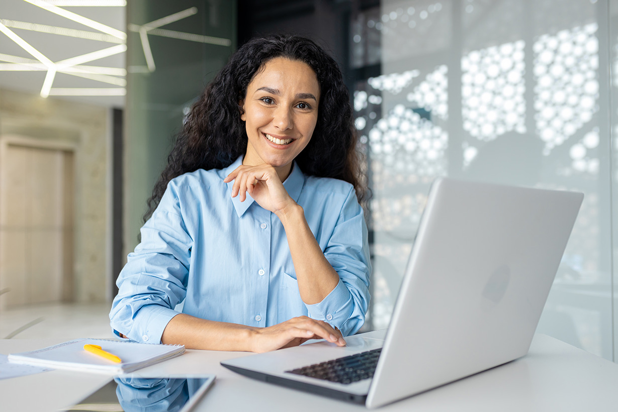 The Value Of Middle Managers: Bridging The Gap Between Leadership And Workforce The Value Of Middle Managers: Bridging The Gap Between Leadership And Workforce