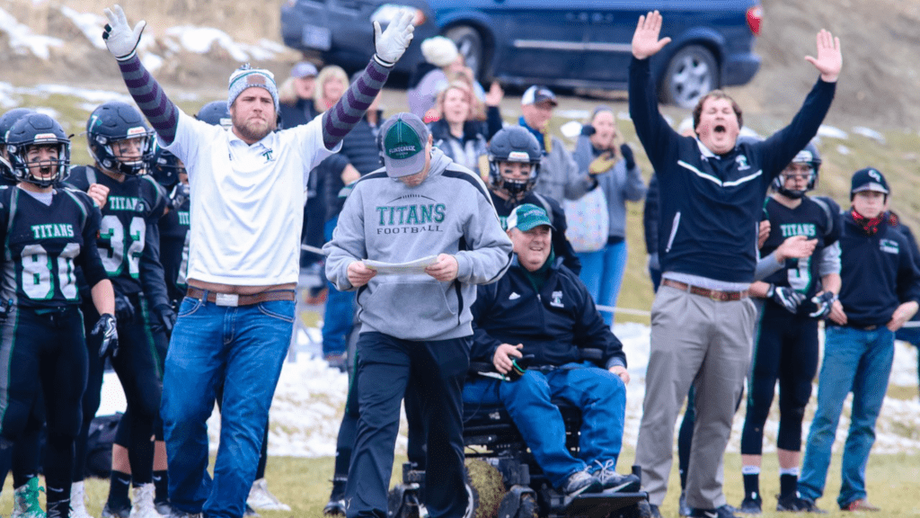 Thursday Night Baseball: District Championship Games & Playoff Berths Decided Thursday Night Baseball: District Championship Games & Playoff Berths Decided
