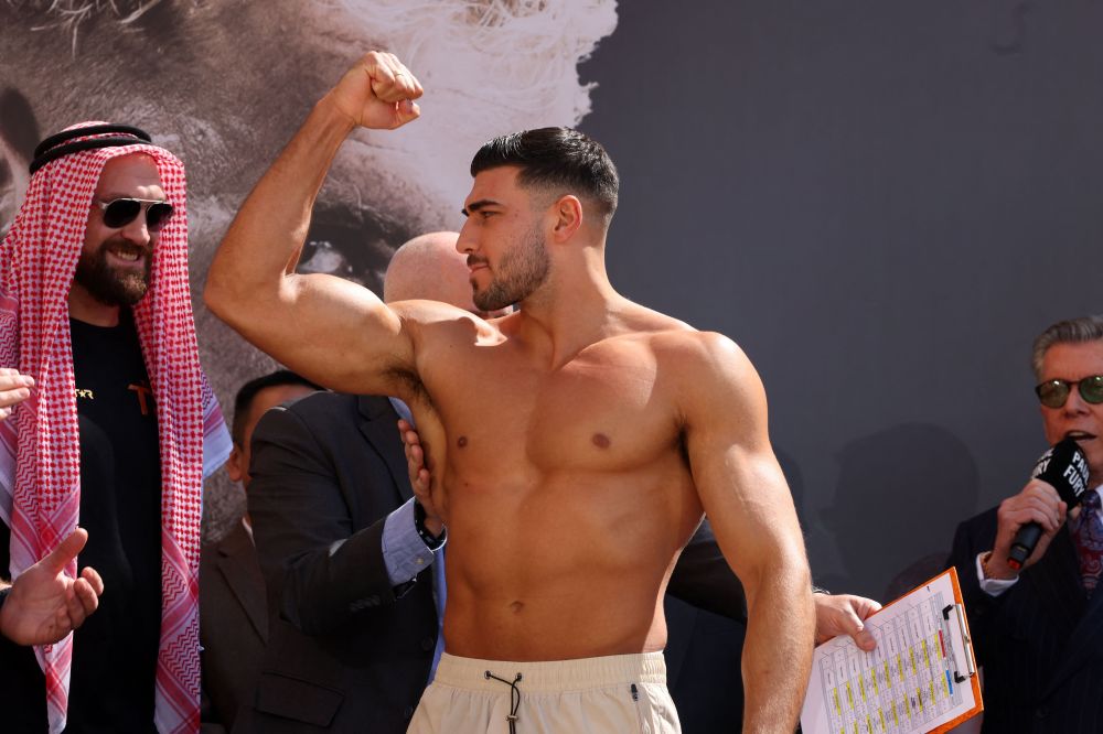 Tommy Fury And Jake Paul's Pub Showdown: Paul's Tommy Fury And Jake Paul's Pub Showdown: Paul's