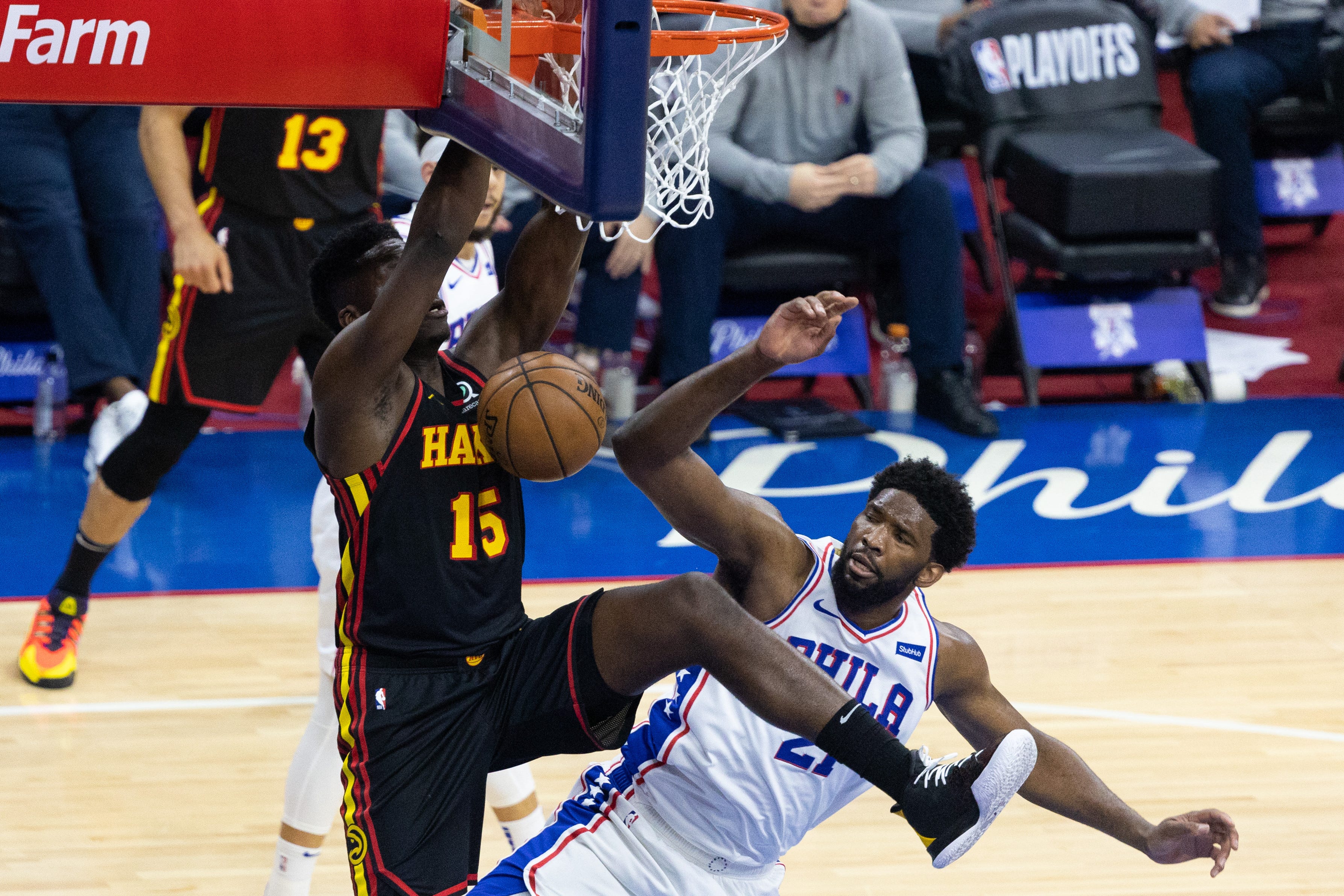 Trae Young's Record-Breaking Night: Hawks Defeat Sixers Trae Young's Record-Breaking Night: Hawks Defeat Sixers
