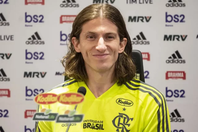 Triunfo De Filipe Luís: Nuevo Título En Su Carrera Triunfo De Filipe Luís: Nuevo Título En Su Carrera
