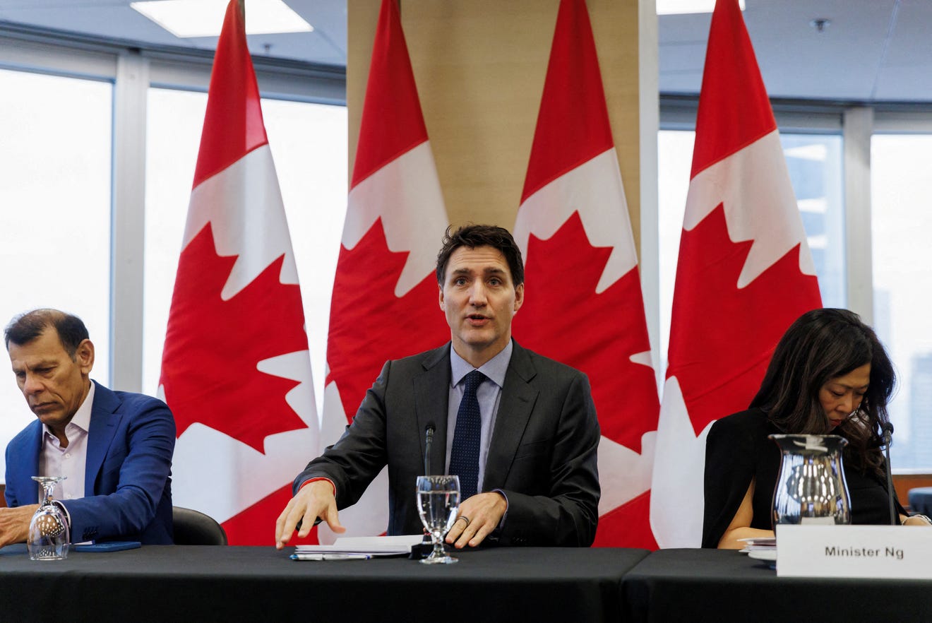 Trump's Canada Comments And Tariffs: A Test Of Wayne Gretzky's Patriotism Trump's Canada Comments And Tariffs: A Test Of Wayne Gretzky's Patriotism