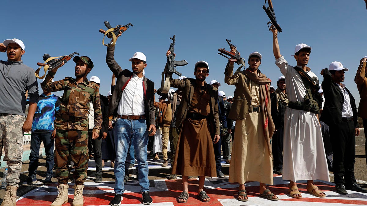 Trump's Houthi Truce: Shippers Remain Skeptical Trump's Houthi Truce: Shippers Remain Skeptical