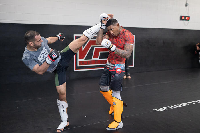 Two Performance Bonuses In A Row: Michael Morales' UFC Vegas 106 Success Two Performance Bonuses In A Row: Michael Morales' UFC Vegas 106 Success
