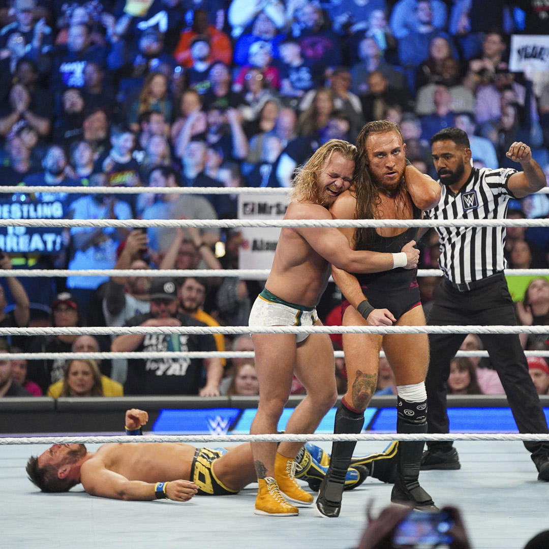 Tyler Bate And Pete Dunne Reunite On WWE Raw Tyler Bate And Pete Dunne Reunite On WWE Raw