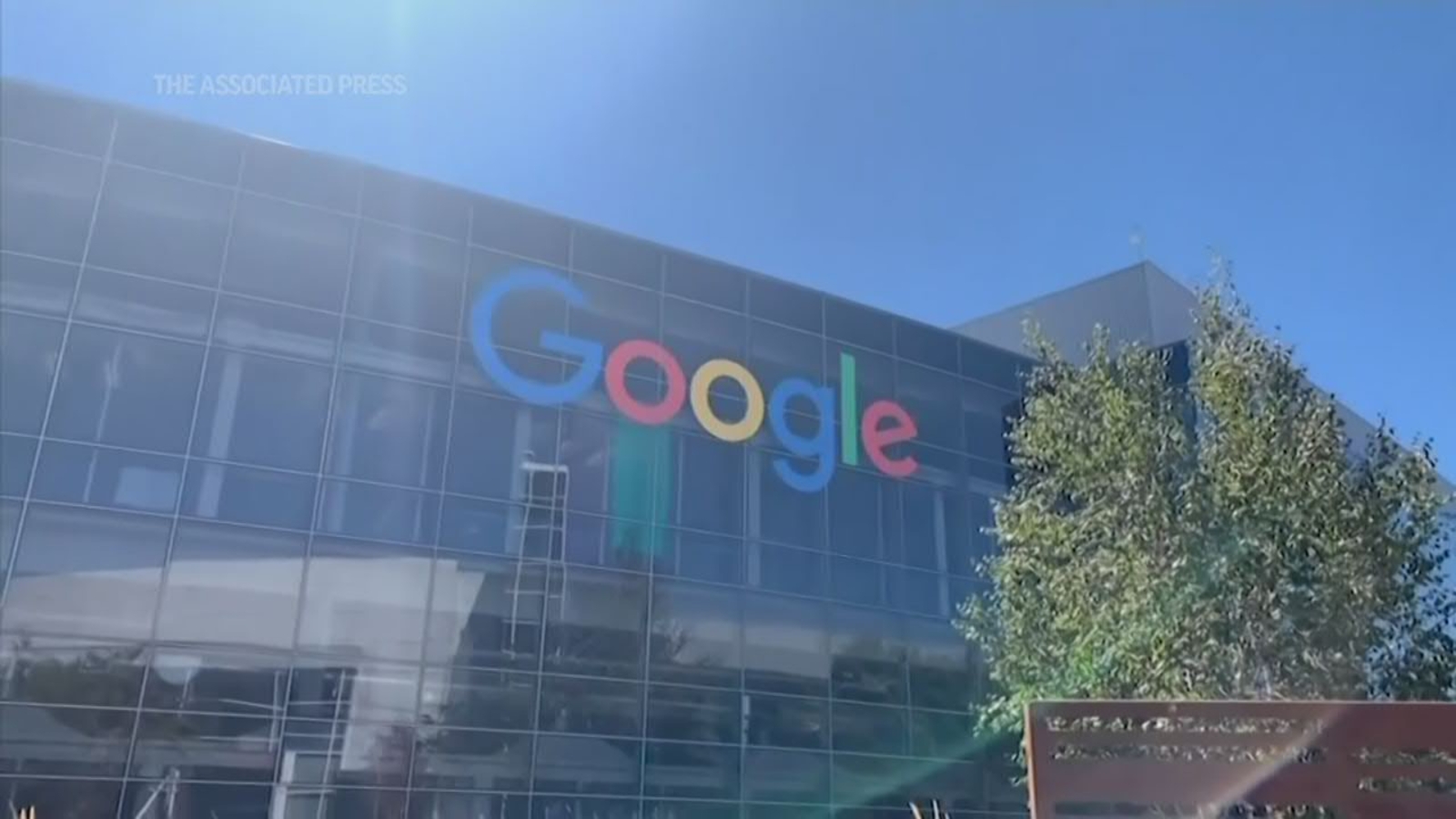 U.S. Antitrust Suit Could Force Google To Divest Advertising Businesses U.S. Antitrust Suit Could Force Google To Divest Advertising Businesses