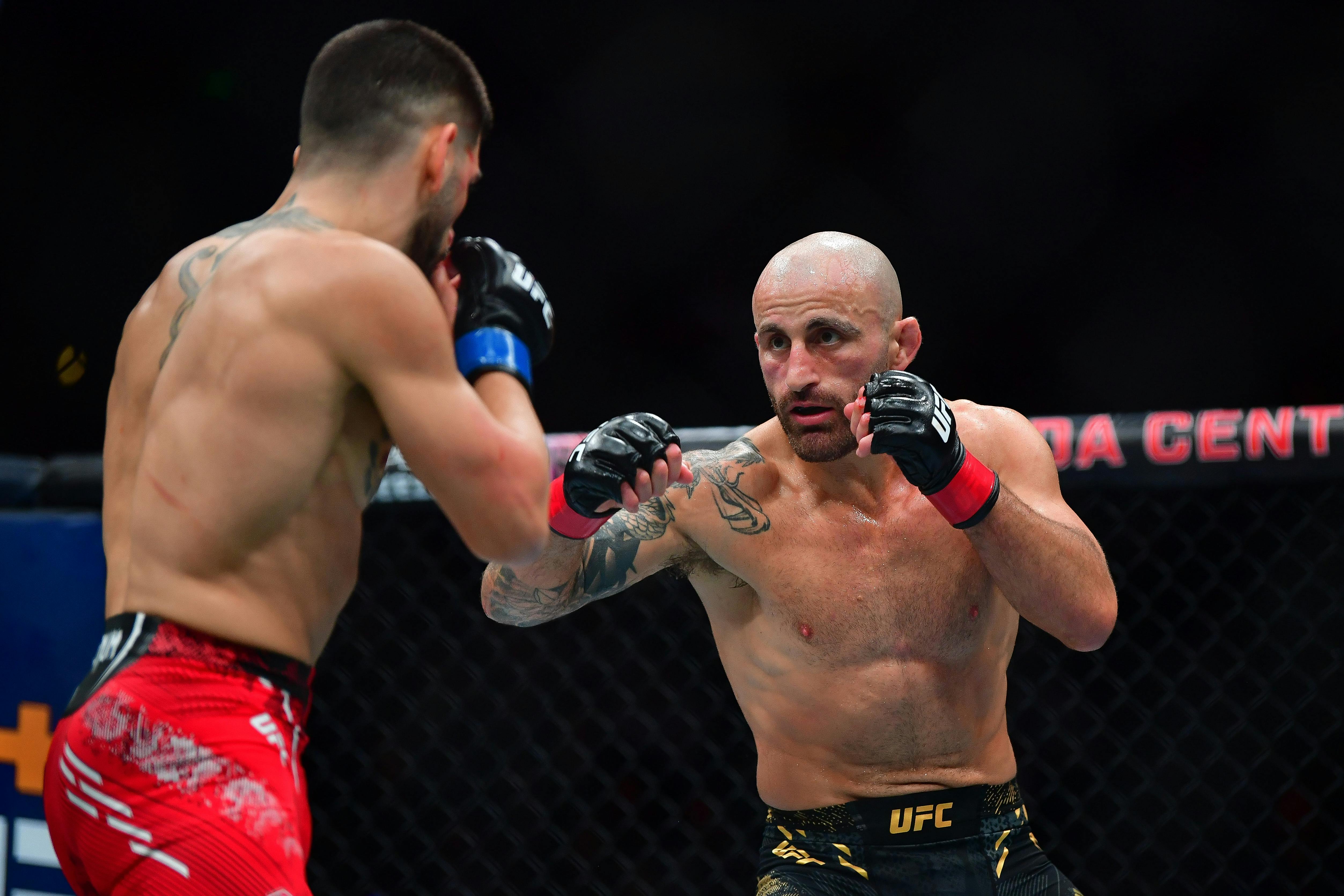 UFC 314 Main Event Odds: Expert Predictions For Volkanovski Vs. Lopes UFC 314 Main Event Odds: Expert Predictions For Volkanovski Vs. Lopes