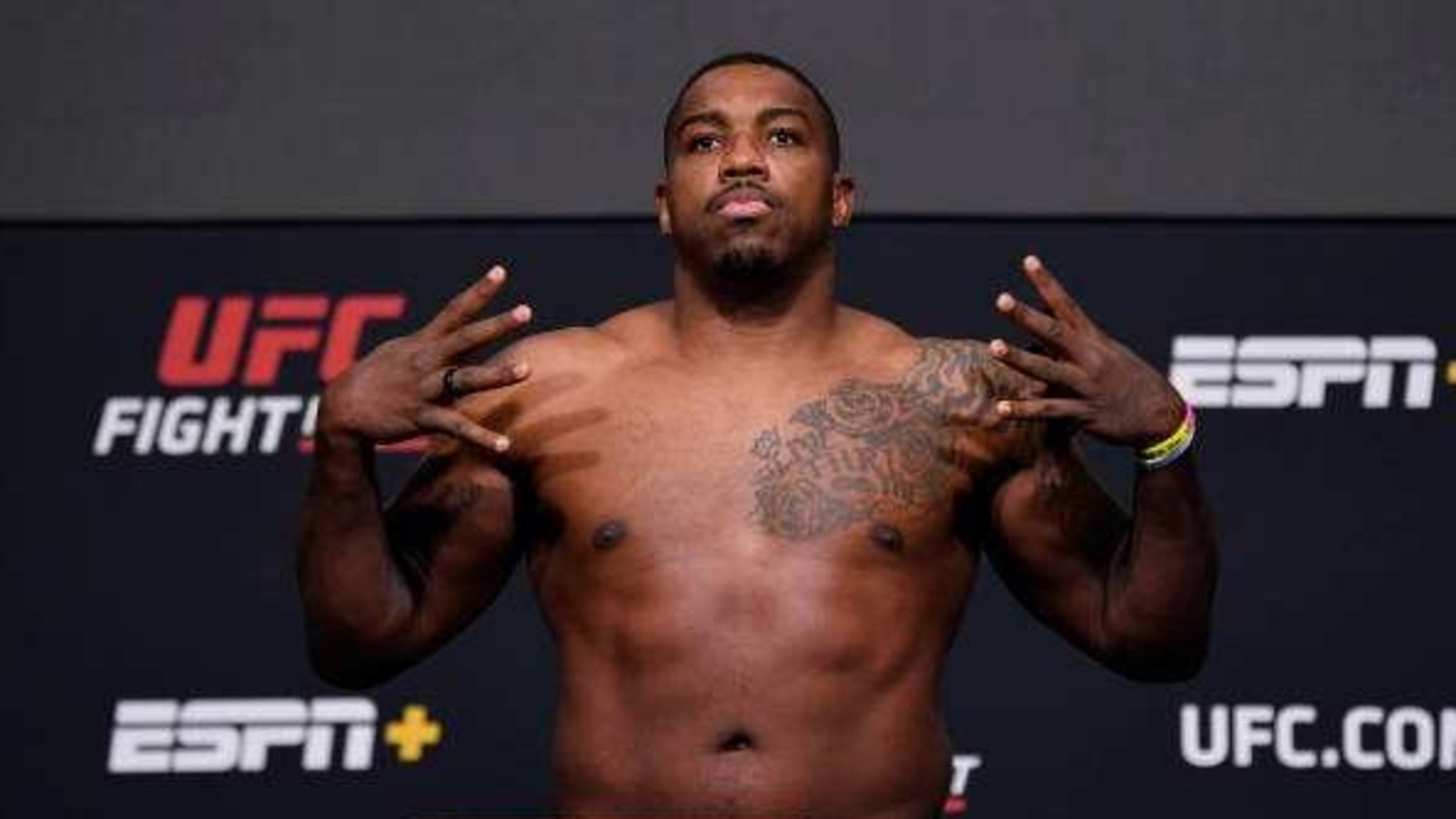 UFC Veteran's Return: A Year-Long Hiatus Ends In The Octagon UFC Veteran's Return: A Year-Long Hiatus Ends In The Octagon