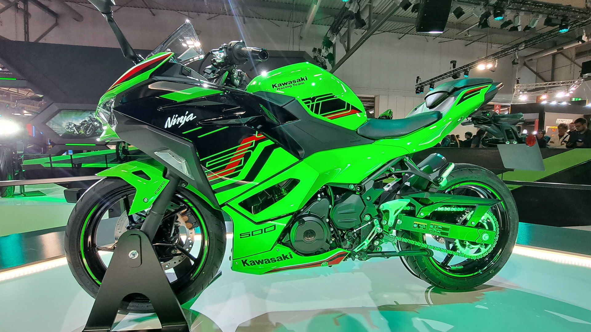 Ulasan Lengkap: Kawasaki Ninja 500 Dan 500 SE 2025 (Harga Di Atas Rp100 Juta) Ulasan Lengkap: Kawasaki Ninja 500 Dan 500 SE 2025 (Harga Di Atas Rp100 Juta)