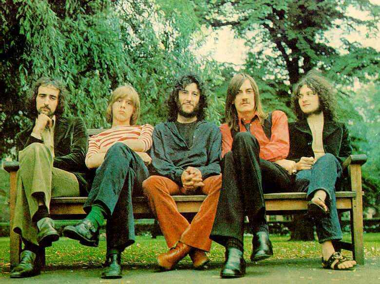 Understanding Peter Green's Influence: From Blues To Fleetwood Mac's Iconic Sound Understanding Peter Green's Influence: From Blues To Fleetwood Mac's Iconic Sound