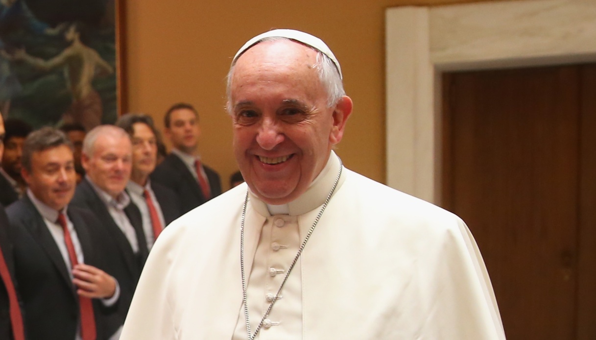 Unlikely Encounter: Tennis Star Jannik Sinner Meets Pope Leo XIV Unlikely Encounter: Tennis Star Jannik Sinner Meets Pope Leo XIV