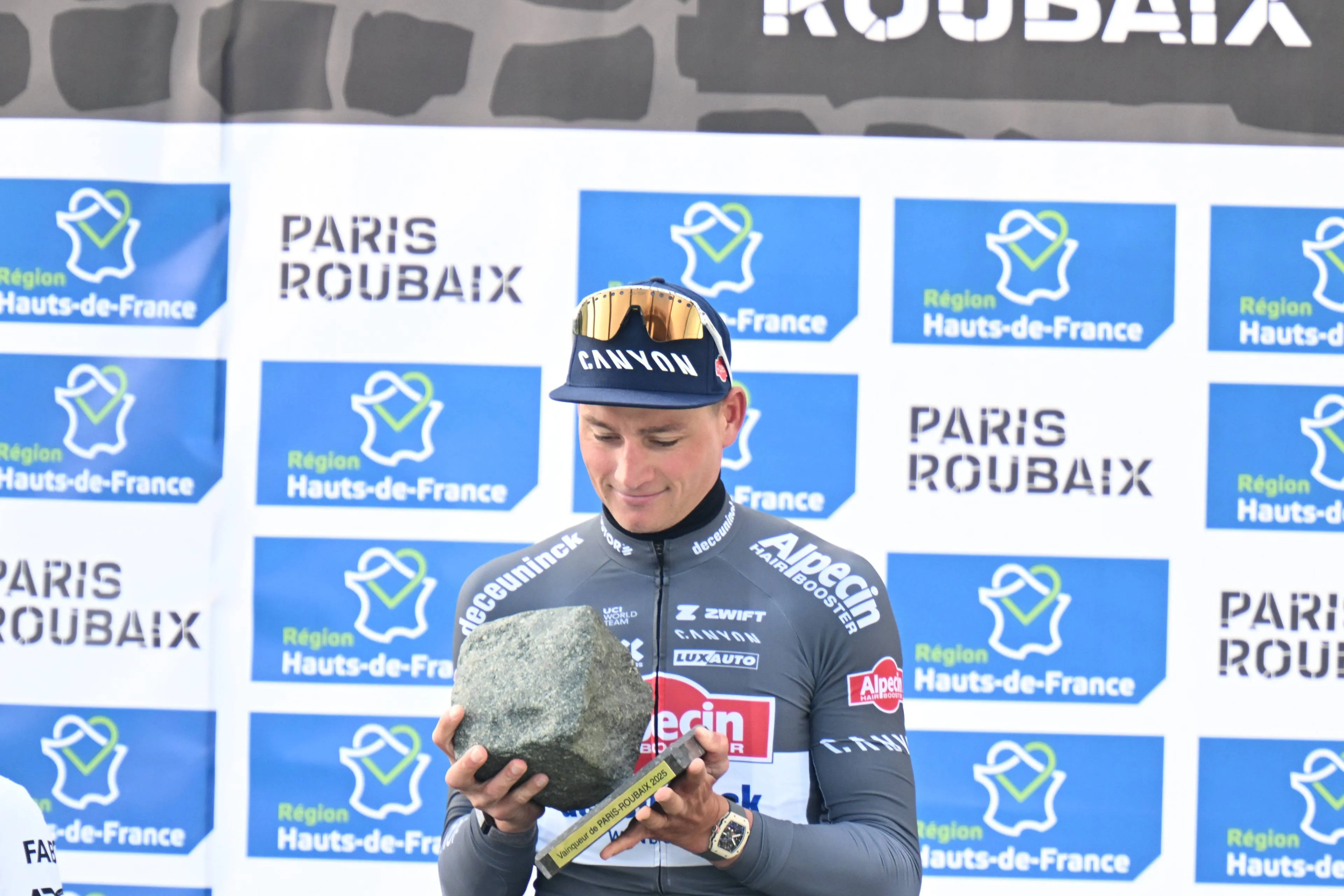 Unstoppable: Mathieu Van Der Poel's Dominant Paris-Roubaix Hat-Trick Unstoppable: Mathieu Van Der Poel's Dominant Paris-Roubaix Hat-Trick