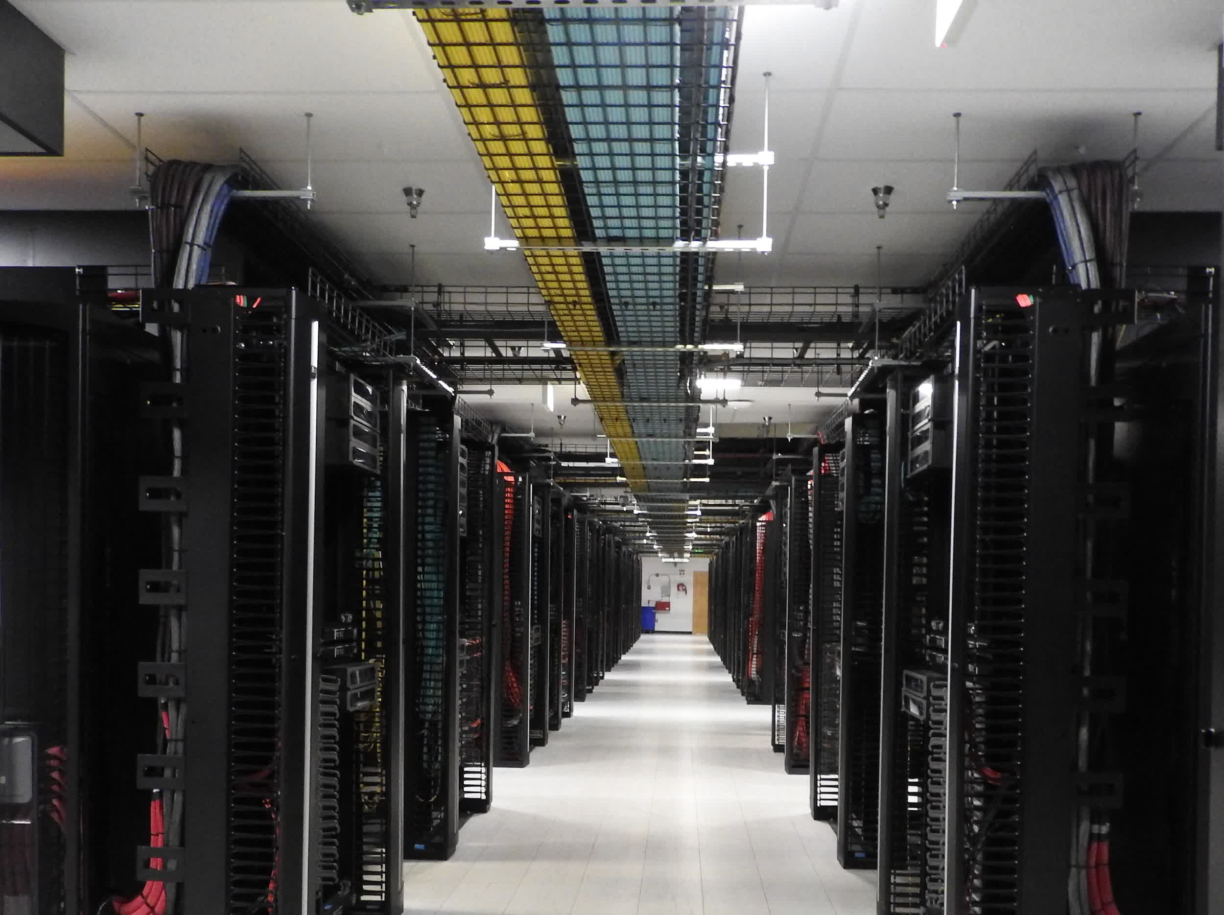 VMware Costs To Skyrocket 1,050%: AT&T's Reaction To Broadcom's Price Hike VMware Costs To Skyrocket 1,050%: AT&T's Reaction To Broadcom's Price Hike