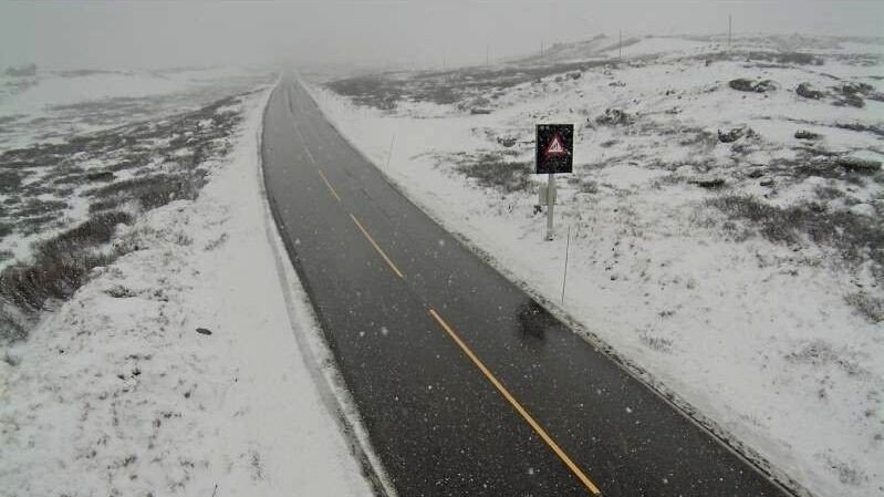 Vær Forberedt: Snø Og Utfordrende Kjøreforhold I Sør-Norges Fjellområder Vær Forberedt: Snø Og Utfordrende Kjøreforhold I Sør-Norges Fjellområder