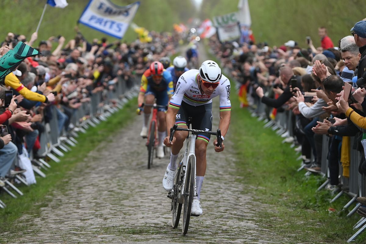 Van Der Poel Outsprints Pogacar To Claim Second Milan-San Remo Win Van Der Poel Outsprints Pogacar To Claim Second Milan-San Remo Win