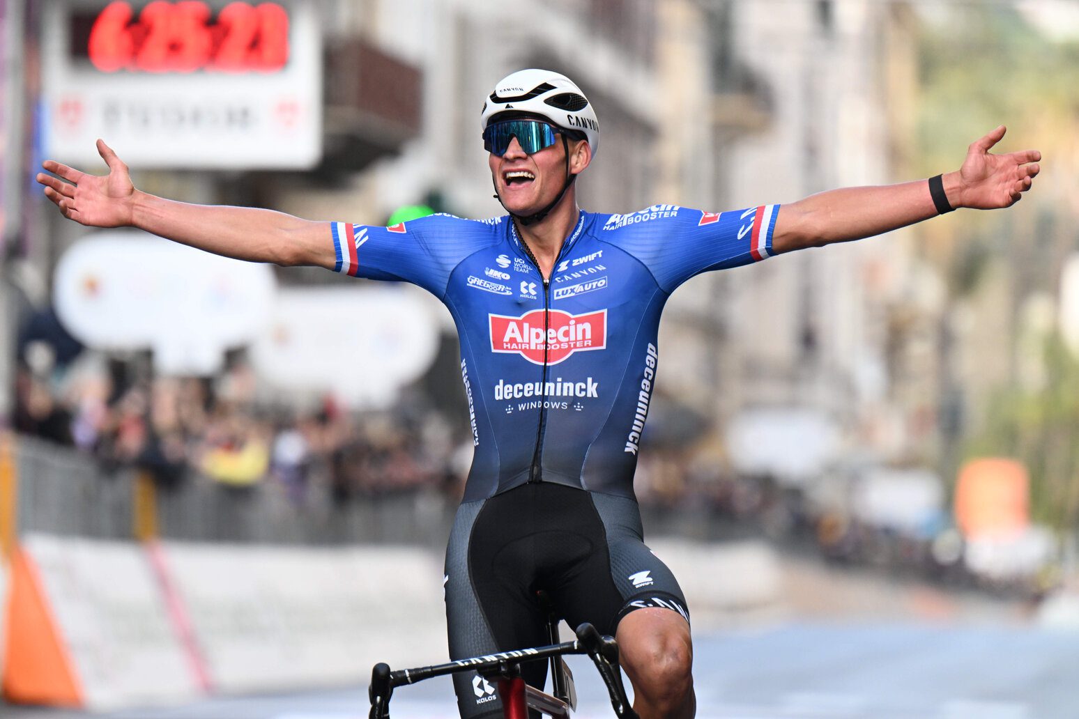 Van Der Poel Secures Second Milan-San Remo Title, Defeating Pogacar Van Der Poel Secures Second Milan-San Remo Title, Defeating Pogacar