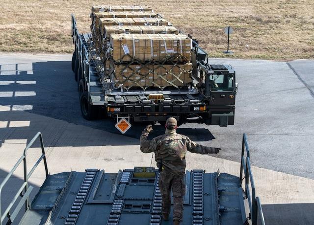 Військова Допомога Україні Від Німеччини: Новий Курс Уряду Шольца? Військова Допомога Україні Від Німеччини: Новий Курс Уряду Шольца?