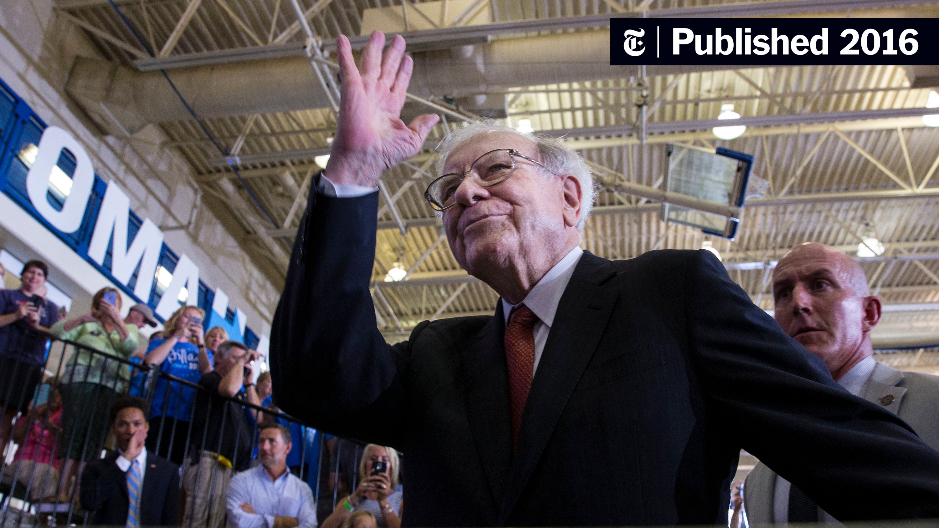 Warren Buffett Denies Supporting Trump's Tariffs: All Reports False Warren Buffett Denies Supporting Trump's Tariffs: All Reports False