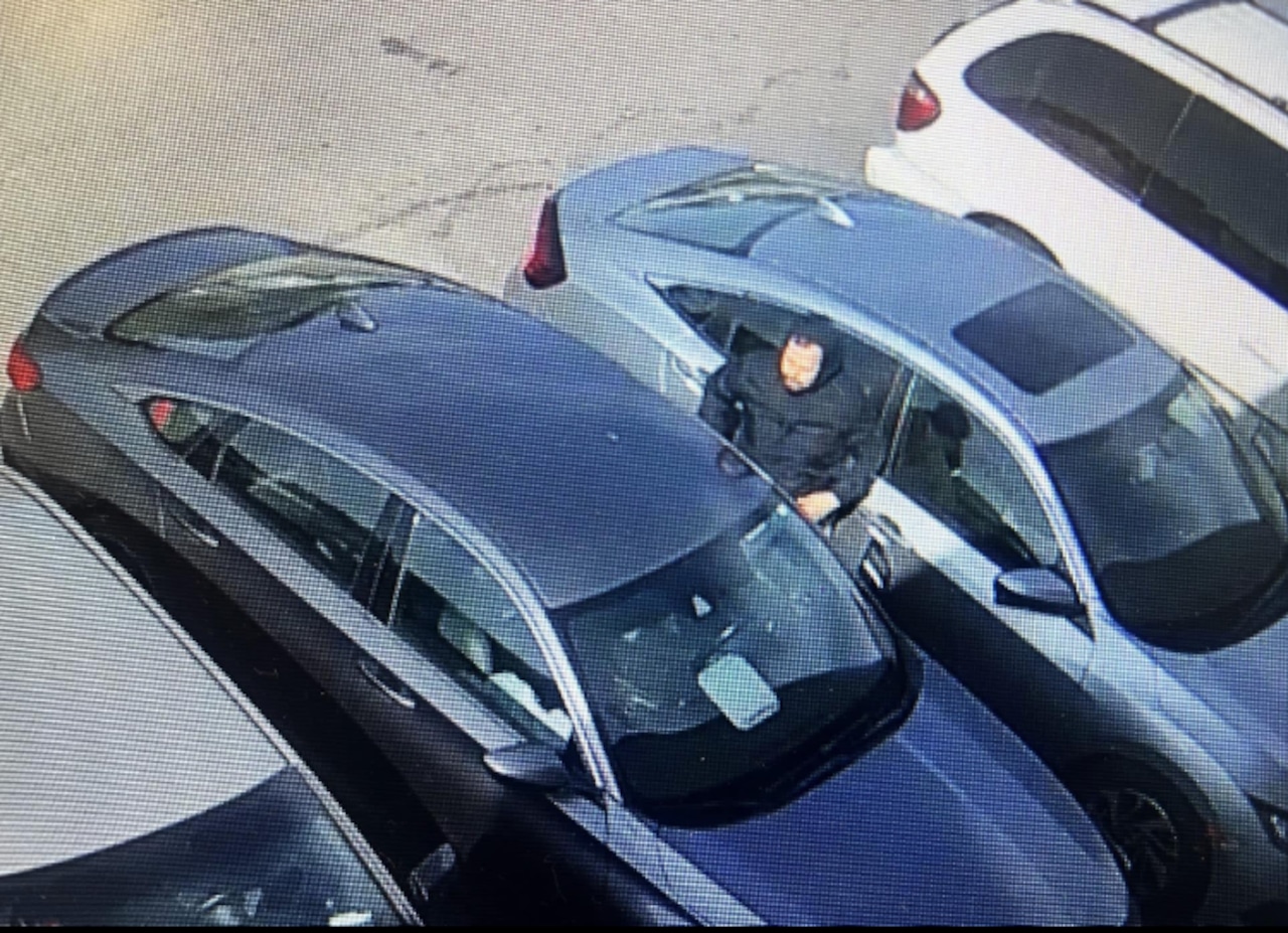 Wave Of Car Break-Ins Hits Elizabeth City Apartment Complexes Wave Of Car Break-Ins Hits Elizabeth City Apartment Complexes