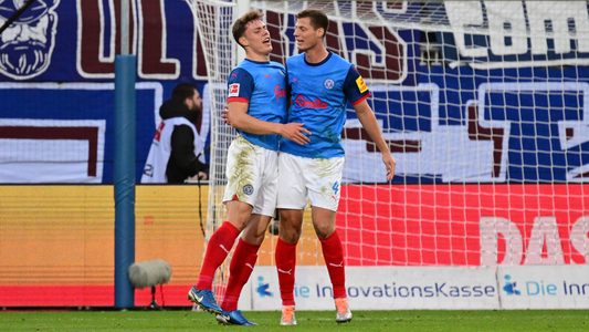 Werder Bremen Secures Important Win Against Holstein Kiel Werder Bremen Secures Important Win Against Holstein Kiel