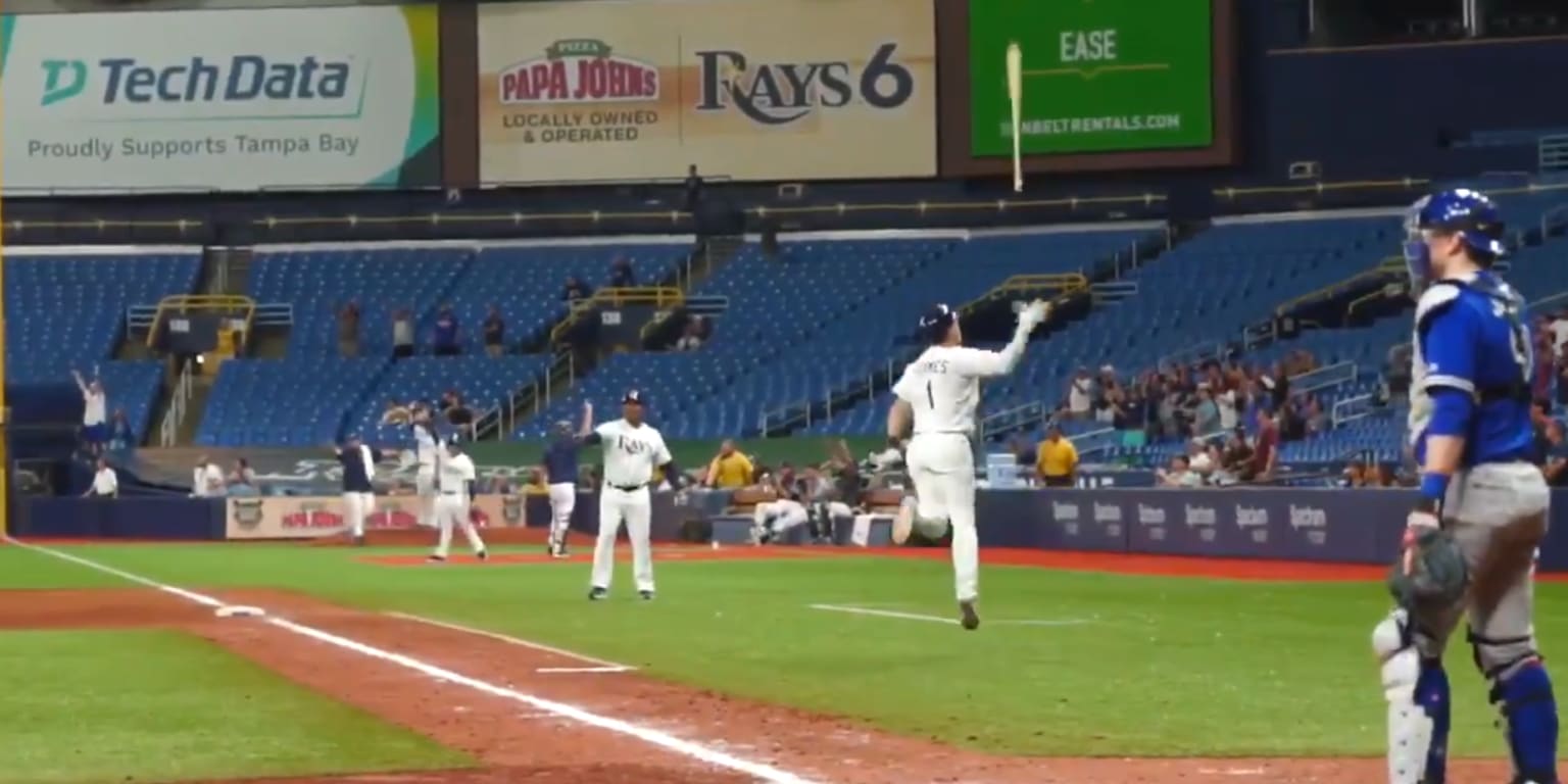 Willy Adames: Walk-Off Hero In Giants Home Opener Willy Adames: Walk-Off Hero In Giants Home Opener