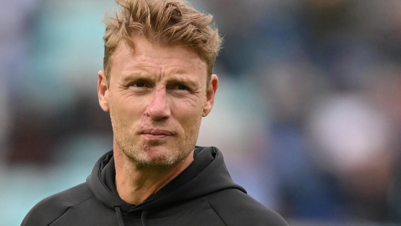 Woakes' England Lions Return Confirmed: Flintoff's Comeback In 15-Player Squad Against India A Woakes' England Lions Return Confirmed: Flintoff's Comeback In 15-Player Squad Against India A