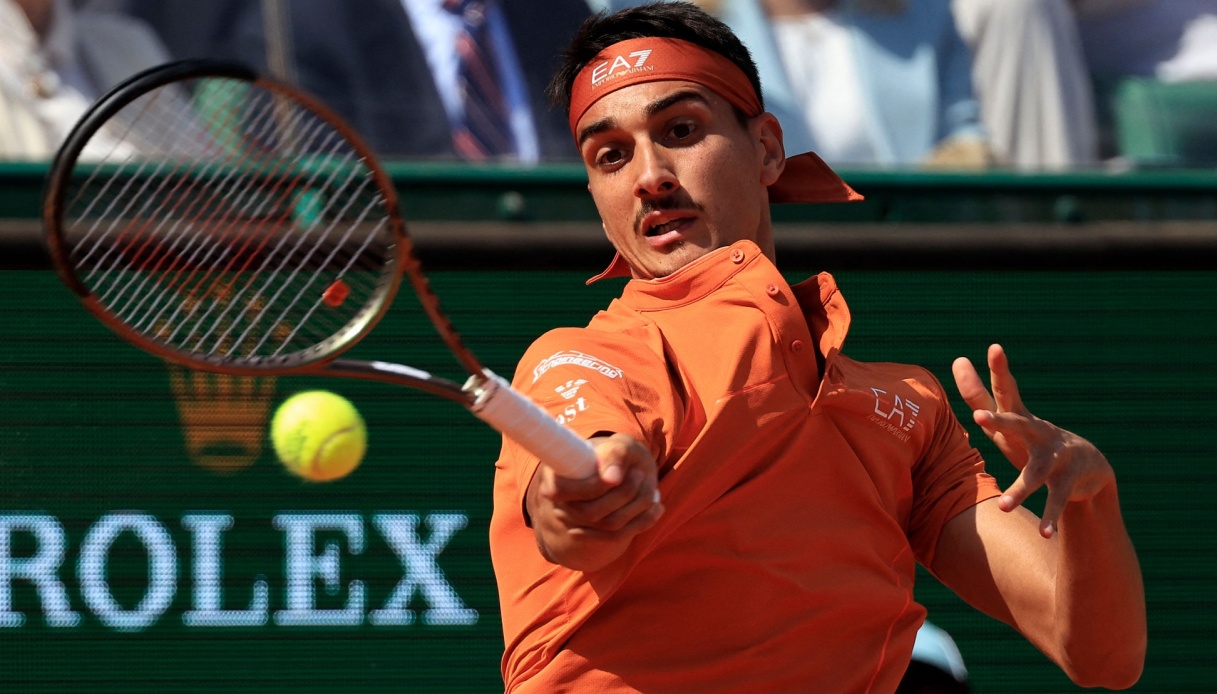 Zverev's Comeback Victory Sends Him To Munich Semifinals Zverev's Comeback Victory Sends Him To Munich Semifinals